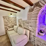 Apartman Diocletian Wine Studio Apartment Split