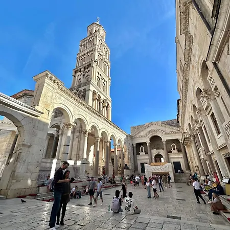 Diocletian Wine Split